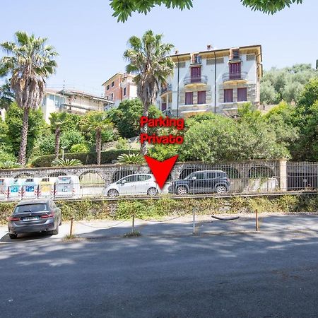 Rapallo Comodo Appartamento Signorile A Due Passi Dal Mare Con Posto Auto Exterior photo