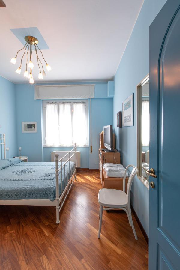 Rapallo Comodo Appartamento Signorile A Due Passi Dal Mare Con Posto Auto Exterior photo